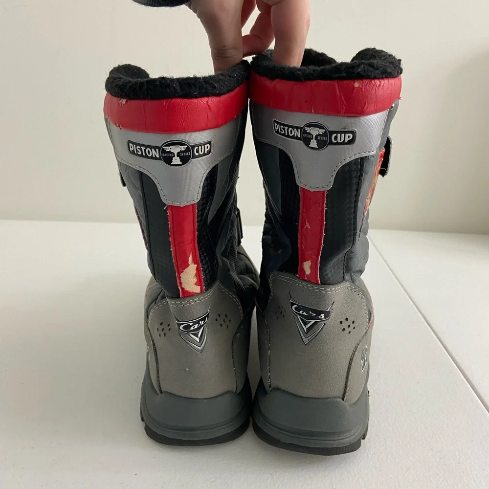 Cars Boy’s lightning McQueen insulated Velcro snow boots size‎ 3